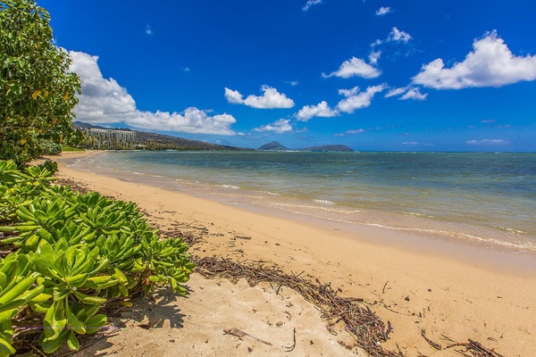 Kahala Beach