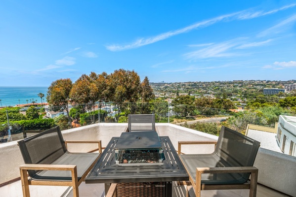 Panoramic views at the balcony