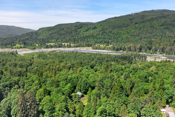 Nestled in the middle of a lush greenery part of WA.