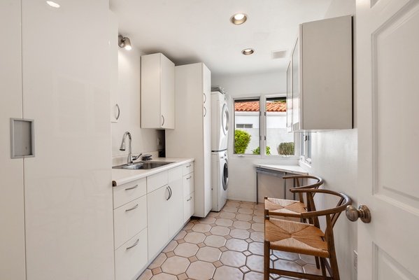 Large laundry room off the kitchen