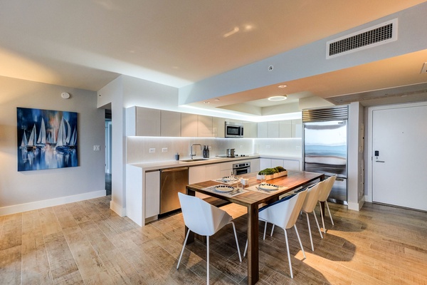 1 Hotel & Homes 1522