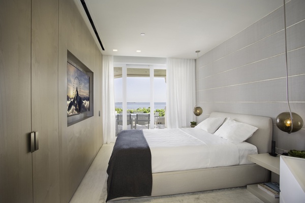Fisher Island 15811
