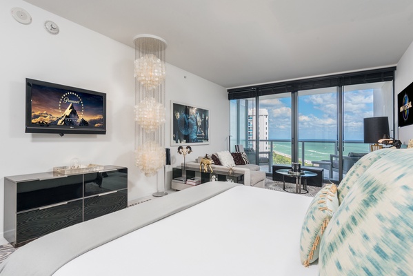 W South Beach 1227