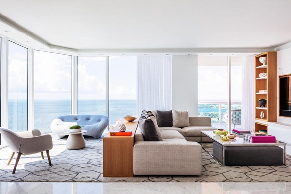 Portofino Tower 3501