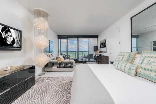 W South Beach 1227