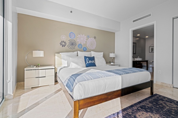 W Miami 2309