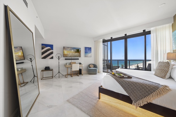 W South Beach PH Private Studio Suite 1926