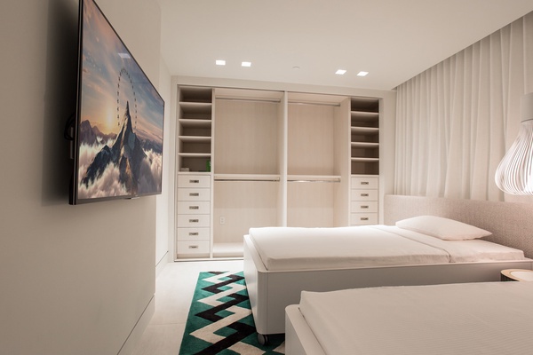 Fisher Island 15811