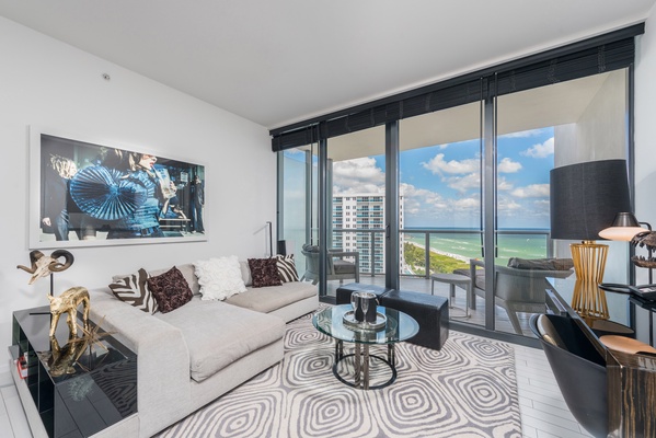 W South Beach 1227