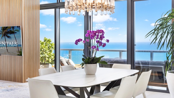 W South Beach 2006/UPH-6