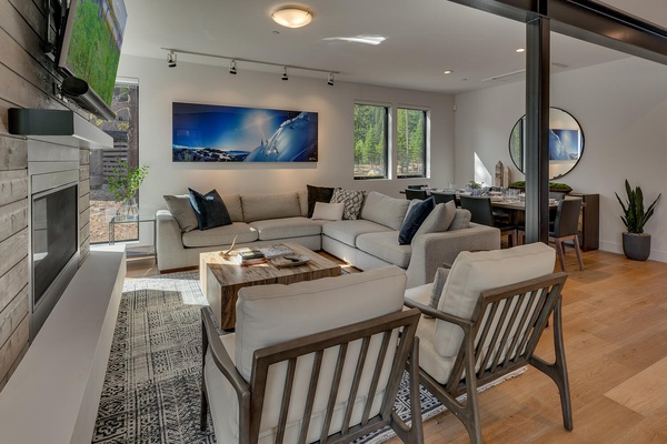 Modern Mountain at Palisades