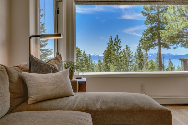 Tahoe's Tranquility - Lakeview