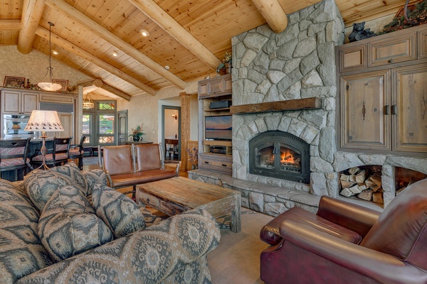 Tahoe's Ahwahnee - Lakeview