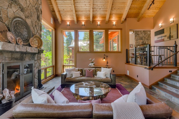 Mountain Bear Lodge At Northstar