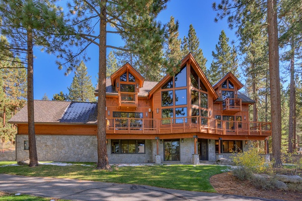 Tall Pines Ski Shack
