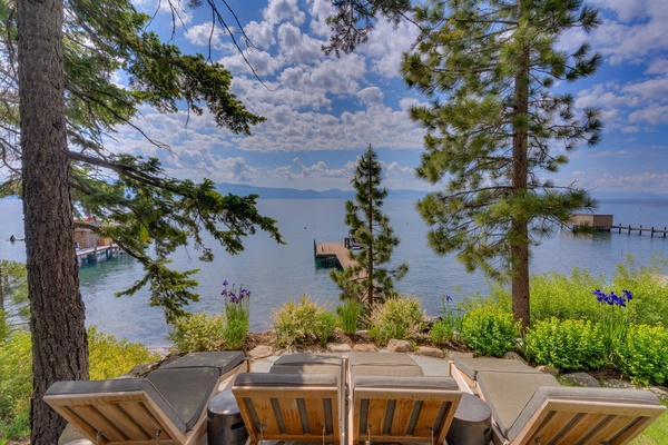 Carnelian Haus - Lakefront