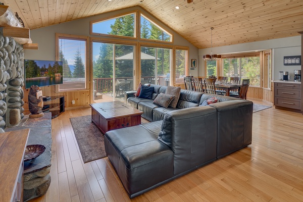 Treetop Lodge