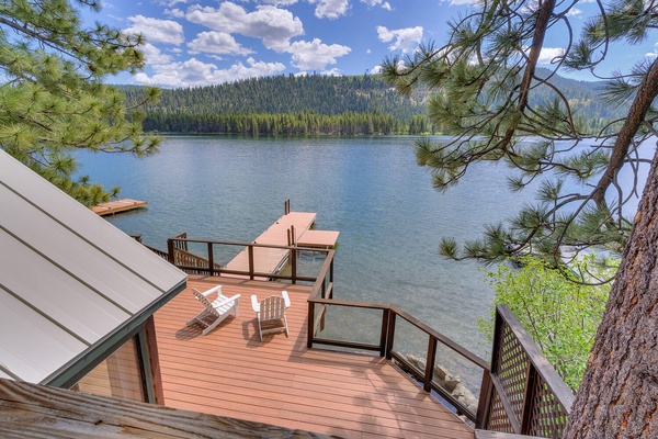 Donner Lake Dreams - Lakefront