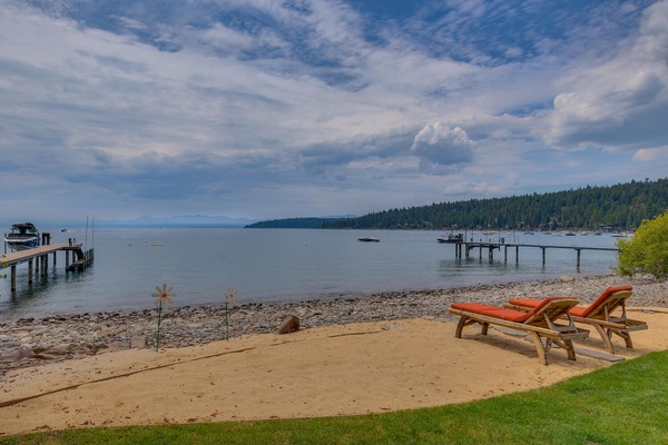 Stone Crest Estate - Lakefront