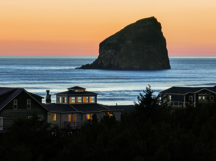 Ext Back Rock Sunset View