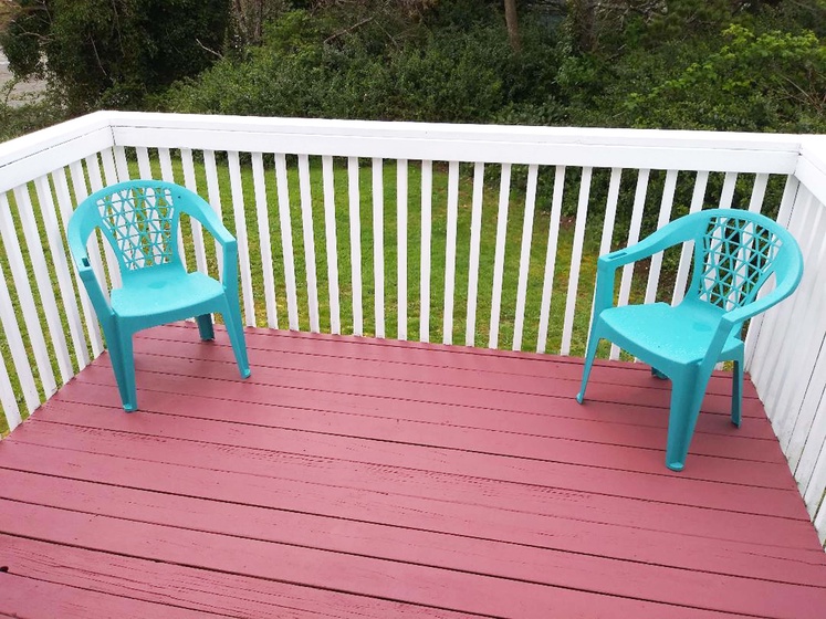 27 - OCEAN ROSE (Painted Deck & New Chairs)