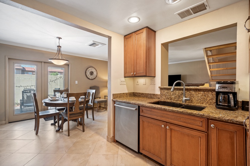 Cozy Cove - Kitchen and Dining Area