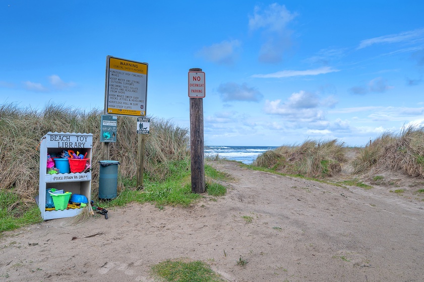 direct beach access
