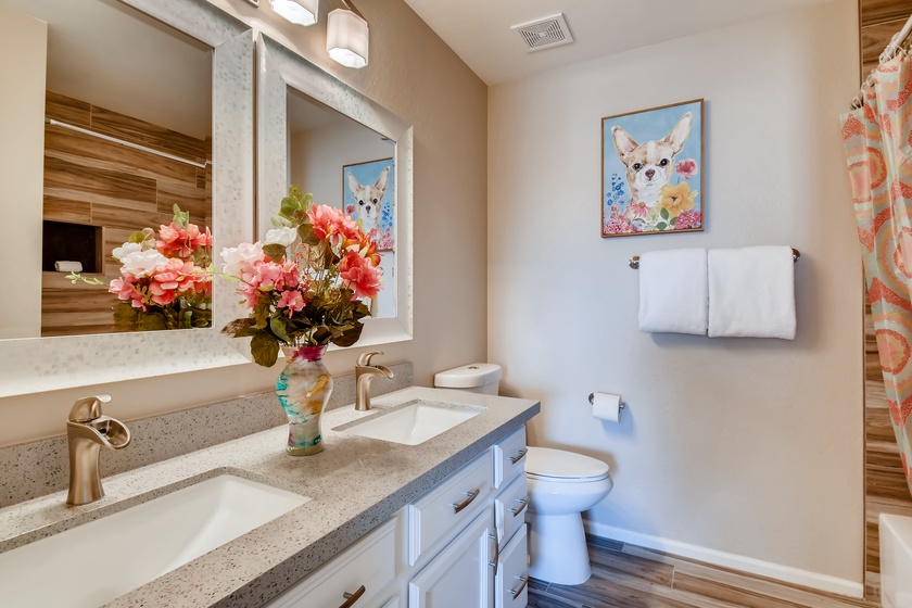 Upstairs bathroom for guests