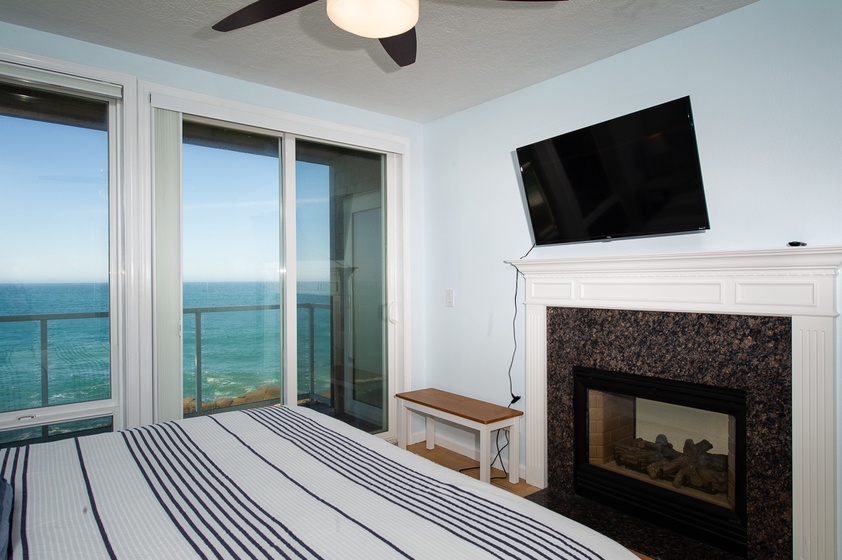 Whale Crossing 2 Bedroom Condo in Depoe Bay, OR