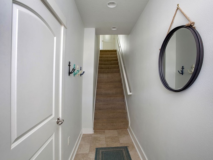 Hall/Stairs