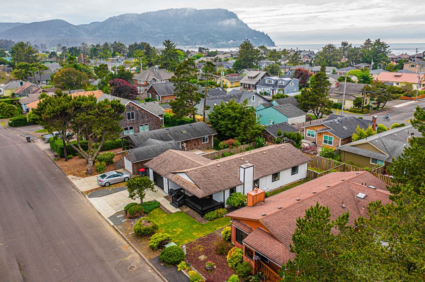 Cozy Cove Cottage 3 Bedroom House in Seaside, OR