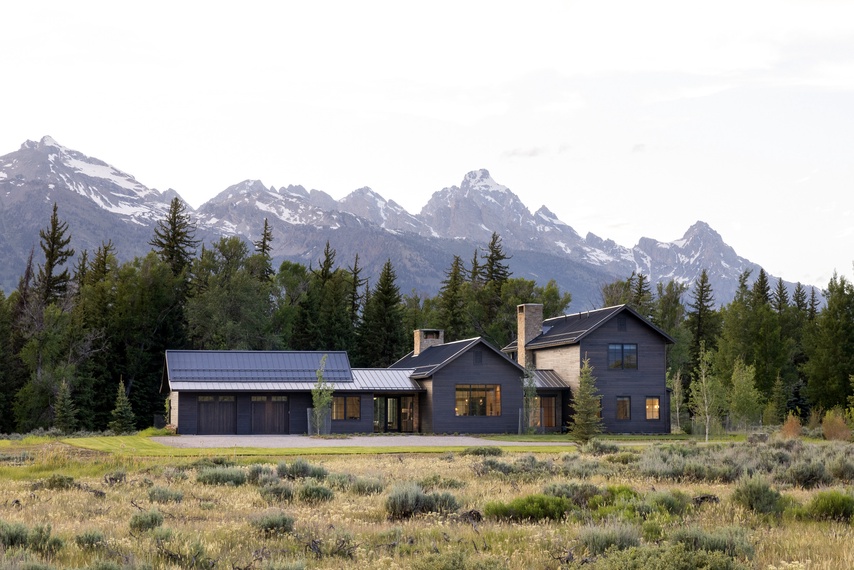 Front Exterior - Northern Hideaway - Jackson, WY - Luxury Villa Rental