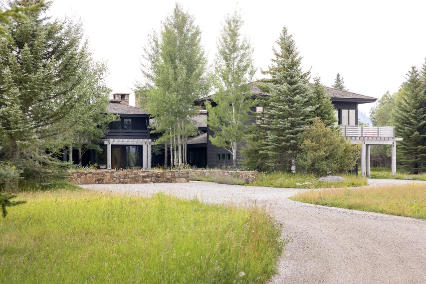 Front Exterior - Retreat on the Creek - Jackson Hole, WY - Luxury Villa Rental