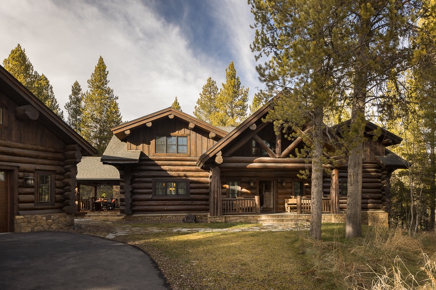 Front Exterior - Lost in the Woods - Wilson, WY - Luxury Villa Rental