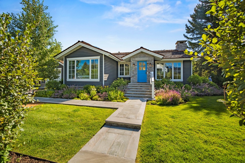 Front Exterior - Bluebell Cottage - Jackson, WY - Luxury Villa Rental