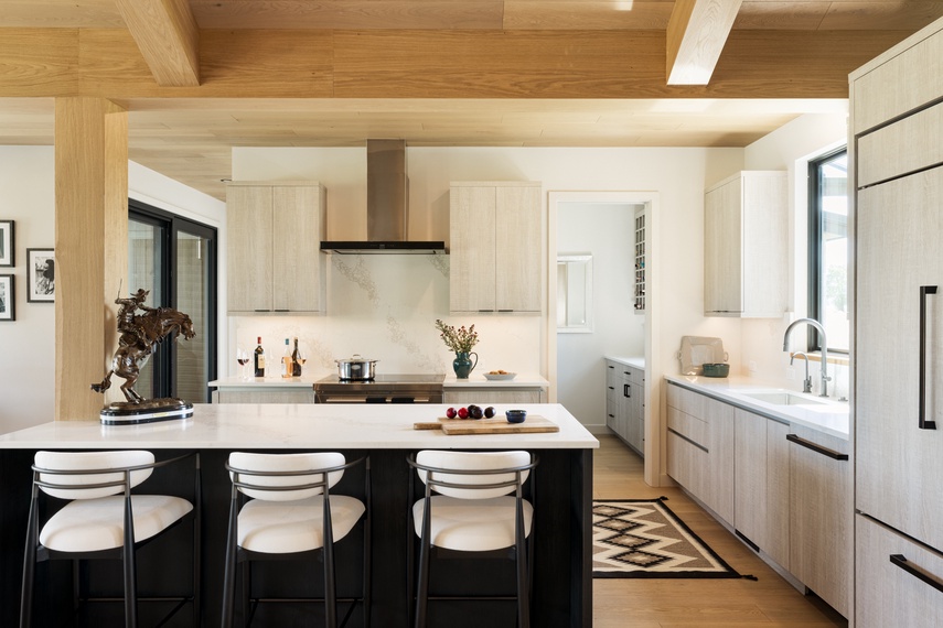 Kitchen - Oatgrass Escape - Jackson, WY - Luxury Villa Rental