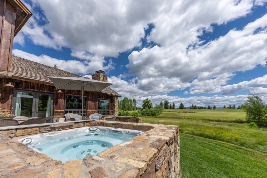 Hot Tub - Shooting Star Cabin 05 - Teton Village, WY - Luxury Villa Rental