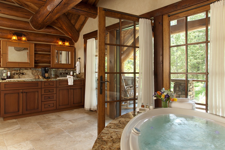 Guest Bedroom 4 Bathroom - Phillips Ridge - Jackson, WY - Luxury Villa Rental