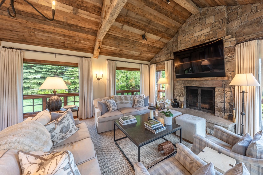 Great Room - Shooting Star Cabin 05 - Teton Village, WY - Luxury Villa Rental