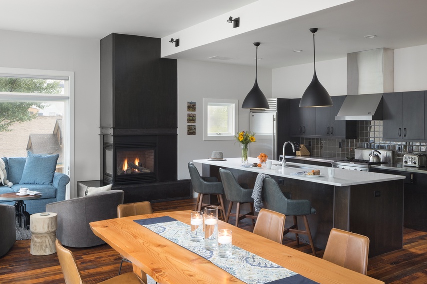 Dining & Kitchen -  Pied a Terre on Pearl - Downtown Jackson Luxury Villa Rental