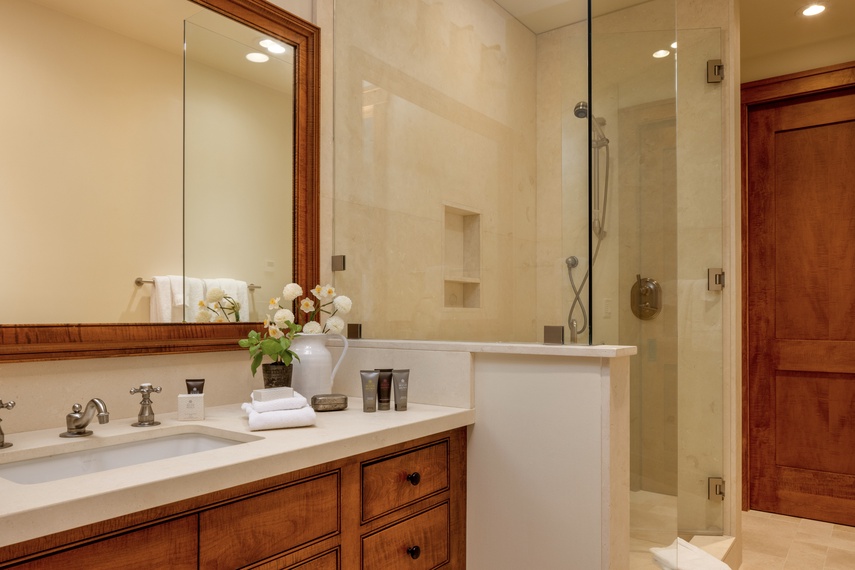 Junior Suite Bathroom - Teton Perspective - Jackson, WY - Luxury Villa Rental