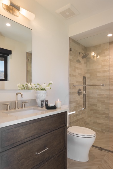 Guest Bedroom 1 Bathroom - Hidden Hollow 304 - Jackson, WY - Luxury Villa Rental