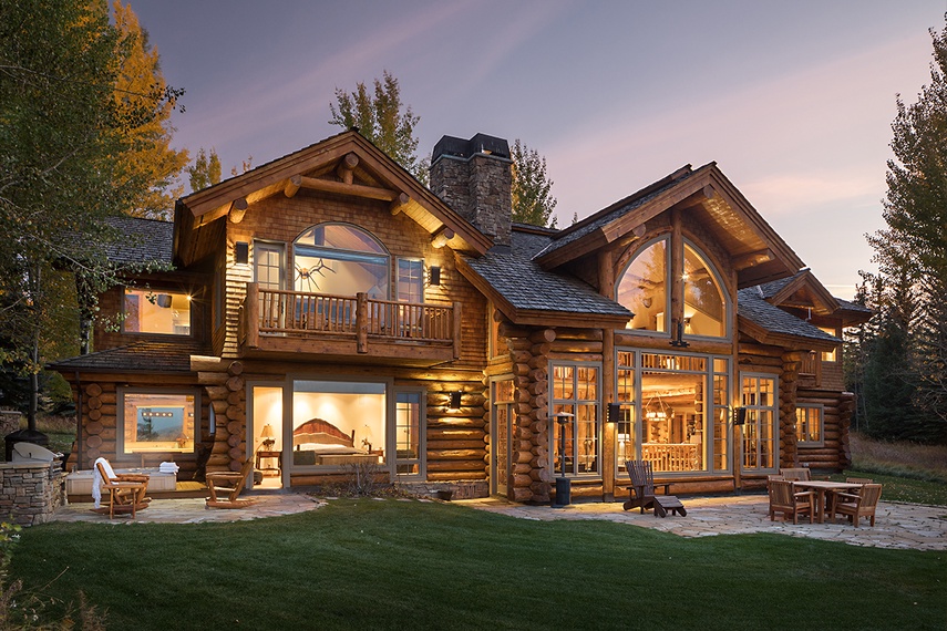 Back Exterior - Mountain View - Wilson, WY - Luxury Villa Rental