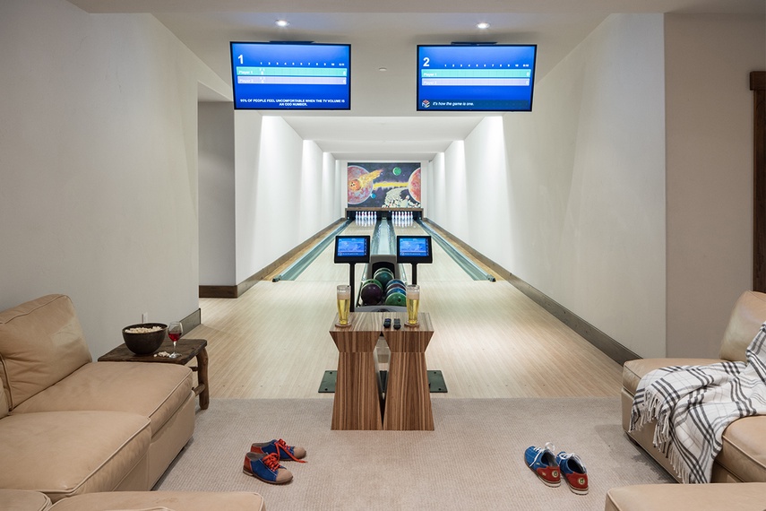 Bowling Ally - Phillips Ridge - Jackson, WY - Luxury Villa Rental