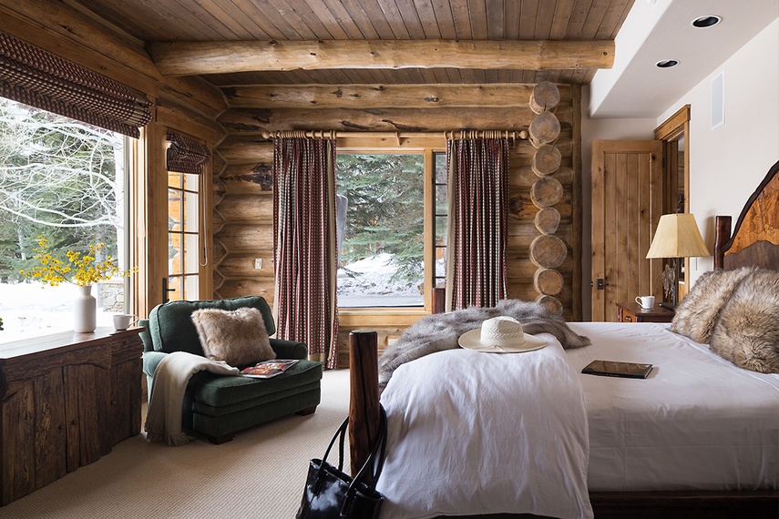 Junior Suite - Mountain View - Wilson, WY - Luxury Villa Rental