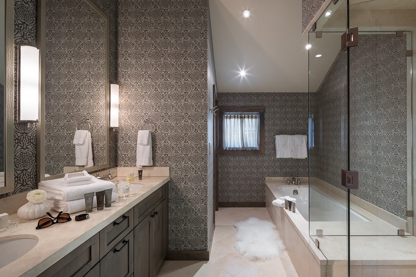 Junior Bathroom - Four Pines 77 - Teton Village, WY - Luxury Villa Rental