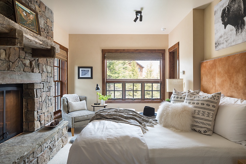 Guest Bedroom 2 - Shooting Star Cabin 02 - Teton Village, WY - Luxury Villa Rental