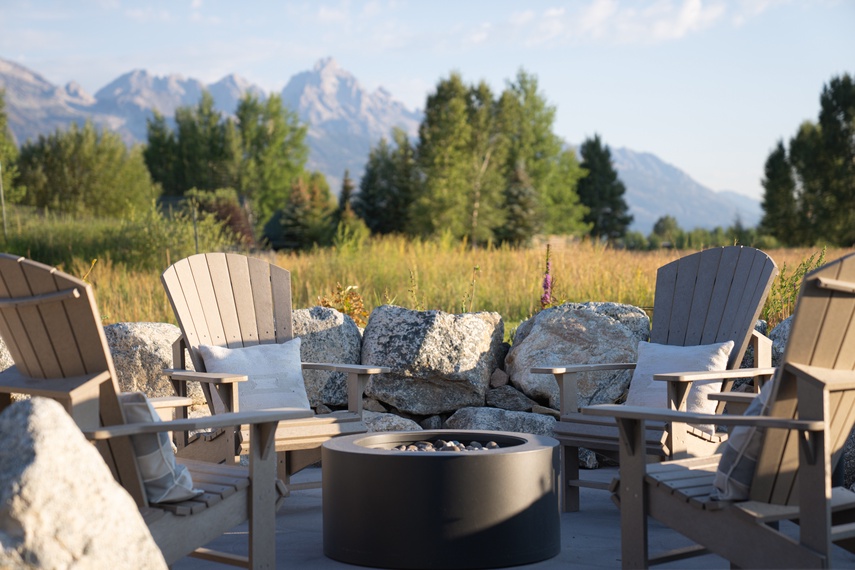 Patio - Oatgrass Escape - Jackson, WY - Luxury Villa Rental