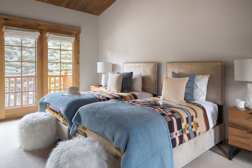 Guest Bedroom 3 - Mountain View - Wilson, WY - Luxury Villa Rental