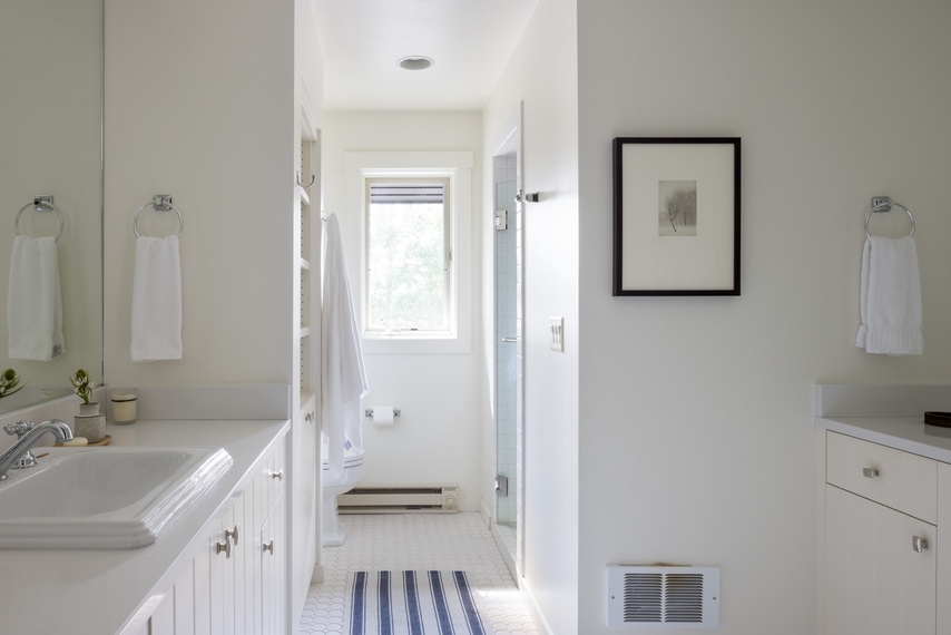Guest Bathroom  - Retreat on the Creek - Jackson Hole, WY - Luxury Villa Rental